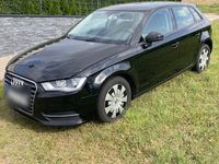 gebraucht Audi A3 Sportback 1.6 TDI Attraction Attraction