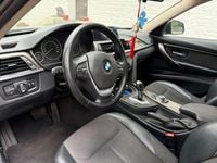 Gebraucht BMW 318 143 PS (105 kW) 2012 Grau Limousine