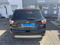 Gebraucht Ford Kuga Trend 150 PS (110 kW) 2018 Schwarz SUV