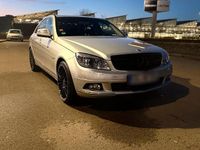 Gebraucht Mercedes C220 170 PS (125 kW) 2007 Silber Limousine