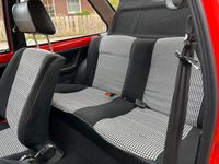 Gebraucht VW Polo 40 PS (29 kW) 1983 Rot Coupé