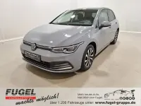 Gebraucht VW Golf VIII Active 150 PS (110 kW) 2023 Mondsteingrau Limousine