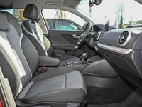Gebraucht Audi Q2 S-Line 190 PS (139 kW) 2024 Rot SUV