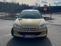 gebraucht Peugeot 206 110 Automatik Tendance