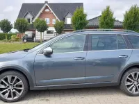 Gebraucht Skoda Octavia Scout Scout 4x4 184 PS (135 kW) 2017 Quarzgrau metallic Kombi