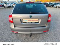 Gebraucht Skoda Octavia Elegance 105 PS (77 kW) 2012 Beige Limousine