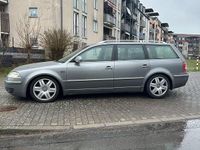 Gebraucht VW Passat 275 PS (202 kW) 2001 Grau Kombi
