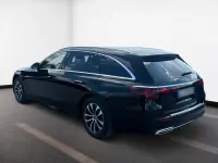 Gebraucht Mercedes E200 Avantgarde 163 PS (119 kW) 2026 Schwarz uni Kombi