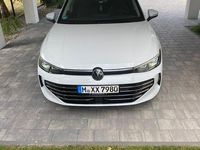 Gebraucht VW Passat Elegance 150 PS (110 kW) 2024 Weiß Kombi