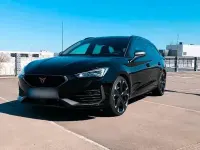 Usado Cupra Leon 245 CV (180 kW) 2022 Negro Familiar