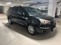 Gebraucht SsangYong Rodius 155 PS (114 kW) 2014 Schwarz Van / Kleinbus