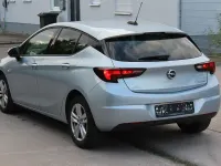 Gebraucht Opel Astra Active 105 PS (77 kW) 2016 Silber Limousine