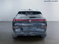 Neu VW T-Roc Pro 150 PS (110 kW) 2026 Grenadillschwarz metallic SUV