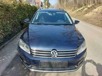 Gebraucht VW Passat Highline 160 PS (117 kW) 2011 Blau Kombi
