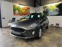 Gebraucht Ford Fiesta Cool & Connect 101 PS (74 kW) 2018 Grau Kleinwagen