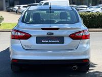 Używany Ford Focus Titanium 150 KM (110 kW) 2011 Szary Sedan/Limuzyna