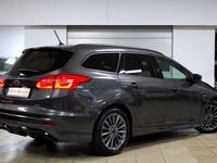Gebraucht Ford Focus ST-Line 125 PS (91 kW) 2018 Grau Kombi