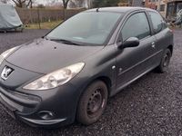 gebraucht Peugeot 206+ 1 4 / TÜV 02/26