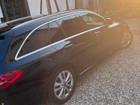 Gebraucht Mercedes 220 194 PS (142 kW) 2018 Schwarz Kombi