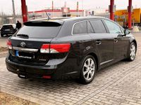 Gebraucht Toyota Avensis Executive 177 PS (130 kW) 2013 Schwarz Kombi