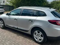 Używany Renault Mégane 106 KM (77 kW) 2011 Srebrny Sedan/Limuzyna