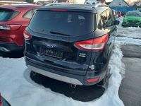 Gebraucht Ford Kuga Titanium 150 PS (110 kW) 2015 Schwarz SUV