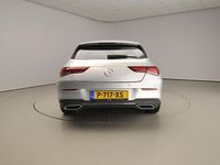 Gebraucht Mercedes CLA180 Shooting Brake Luxury 136 PS (100 kW) 2022 Grau Kombi