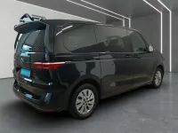 Gebraucht VW T7 Life 150 PS (110 kW) 2025 Schwarz Van