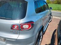 Gebraucht VW Tiguan 140 PS (102 kW) 2011 Silber SUV