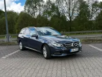 Gebraucht Mercedes E200 136 PS (100 kW) 2014 Blau Kombi