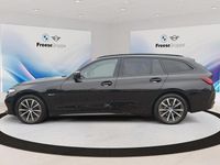 Gebraucht BMW 320e Shadowline 204 PS (150 kW) 2022 Schwarz Kombi