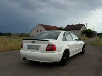 Gebraucht Audi A4 Ambiente 125 PS (91 kW) 1997 Weiß Limousine