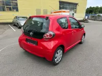 Gebraucht Toyota Aygo Cool 68 PS (50 kW) 2011 Rot Kleinwagen