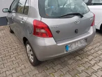Gebraucht Toyota Yaris 87 PS (63 kW) 2008 Silber Kleinwagen