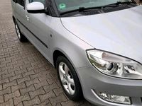 Gebraucht Skoda Roomster 85 PS (62 kW) 2011 Silber Van / Kleinbus