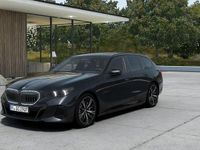 Gebraucht BMW 540 Performance 303 PS (222 kW) 2026 Sophistograu perleffekt metall Kombi