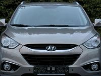 Gebraucht Hyundai Tucson 184 PS (135 kW) 2011 Grau SUV
