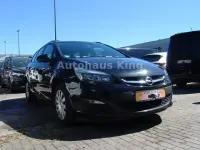 Gebraucht Opel Astra Edition 110 PS (80 kW) 2016 Graphitschwarz/carbon flash/midn (metallic) Kombi