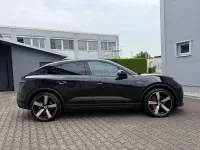 Gebraucht Porsche Macan 517 PS (380 kW) 2024 Tiefschwarzmetallic SUV