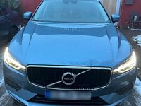 Gebraucht Volvo XC60 Momentum 194 PS (142 kW) 2019 Blau SUV