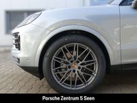 Gebraucht Porsche Cayenne 354 PS (260 kW) 2025 Dolomitsilbermetallic SUV