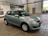 Gebraucht Suzuki Swift Club 94 PS (69 kW) 2011 Grün Kleinwagen
