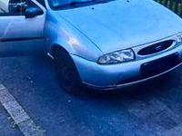 Gebraucht Ford Fiesta 60 PS (44 kW) 1999 Silber Kleinwagen