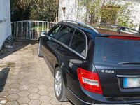 Gebraucht Mercedes C220 170 PS (125 kW) 2014 Schwarz Kombi