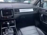 Gebraucht VW Touareg 204 PS (150 kW) 2011 Schwarz SUV