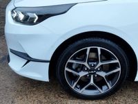 Gebraucht Kia Ceed Platinum Edition 136 PS (100 kW) 2023 Weiß Kleinwagen