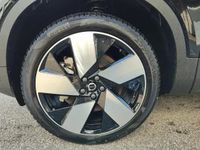 Gebraucht Volvo C40 Ultimate 185 kW (252 PS) 2024 Onyx black / metallic (schwarz) SUV