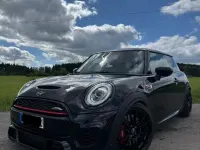 Gebraucht Mini John Cooper Works 231 PS (169 kW) 2019 Schwarz Kleinwagen