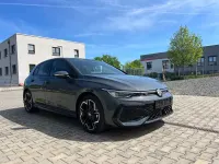 Neu VW Golf VIII R-line Plus 150 PS (110 kW) 2026 Grau Limousine