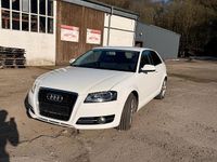 Gebraucht Audi A3 122 PS (89 kW) 2011 Weiß Kleinwagen